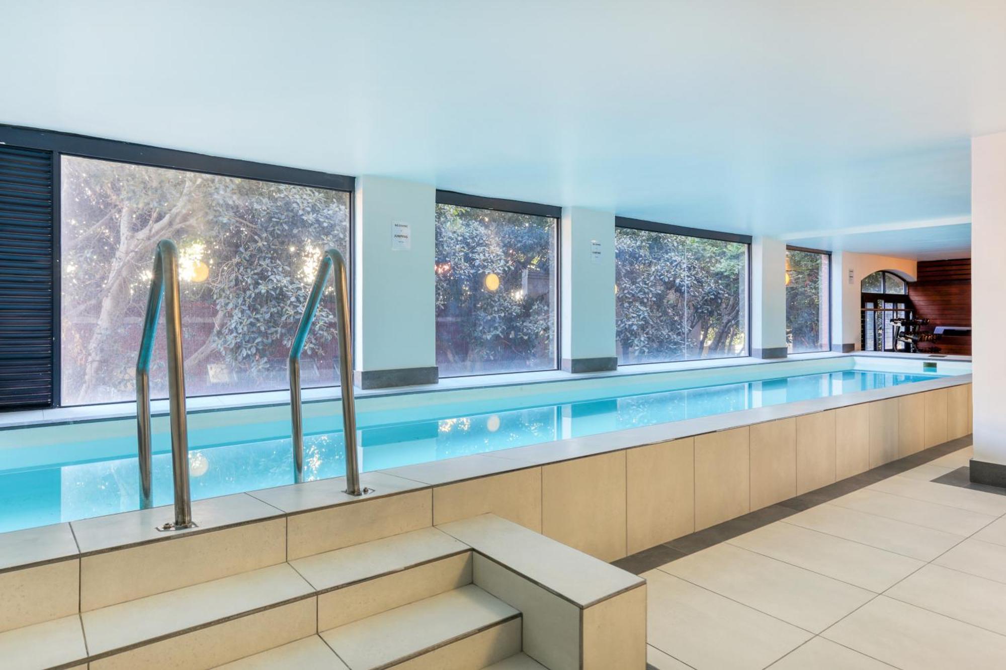 Authentic Cape Town Apartment Near The Waterfront Bagian luar foto